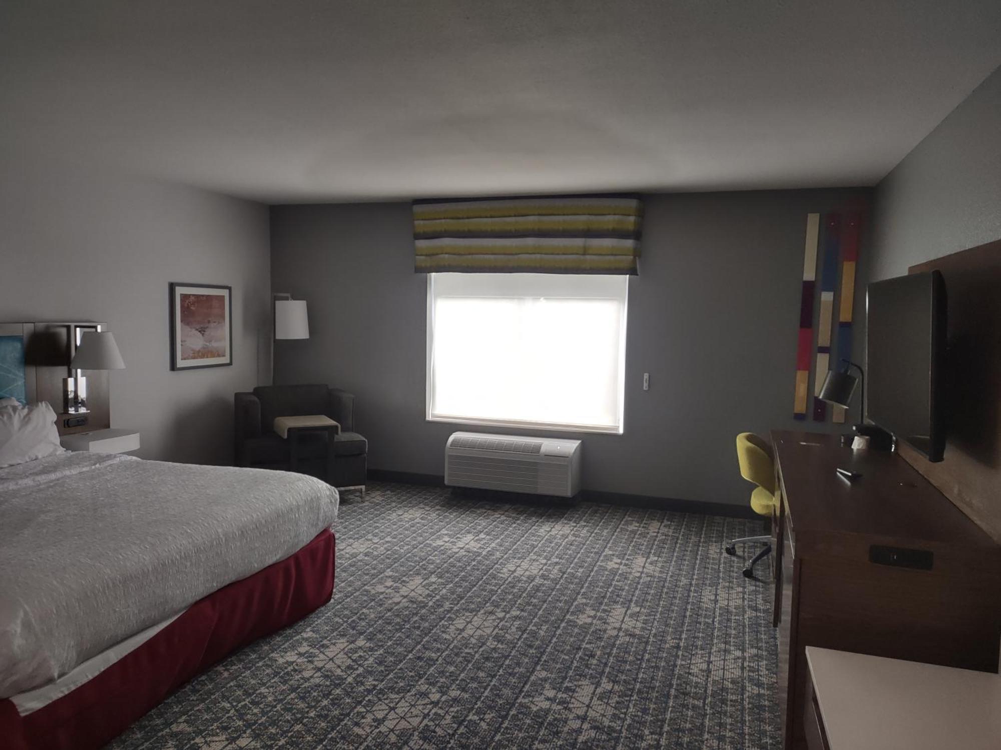 Hampton Inn & Suites Pittsburgh New Stanton Pa Exterior foto