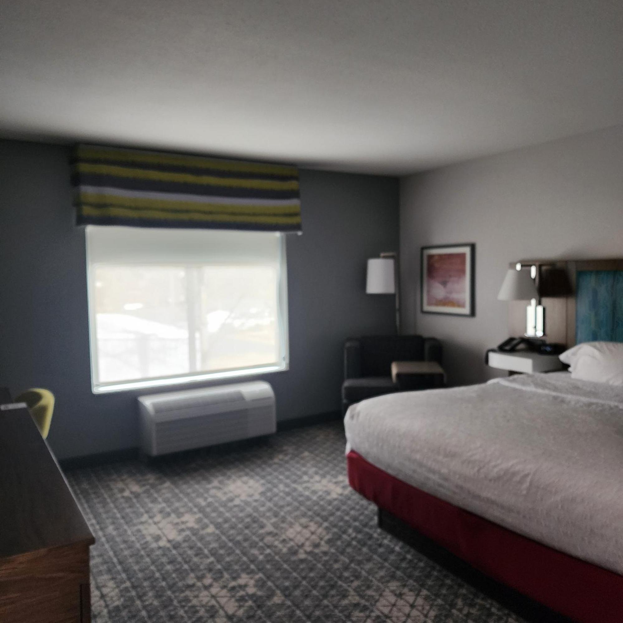 Hampton Inn & Suites Pittsburgh New Stanton Pa Exterior foto