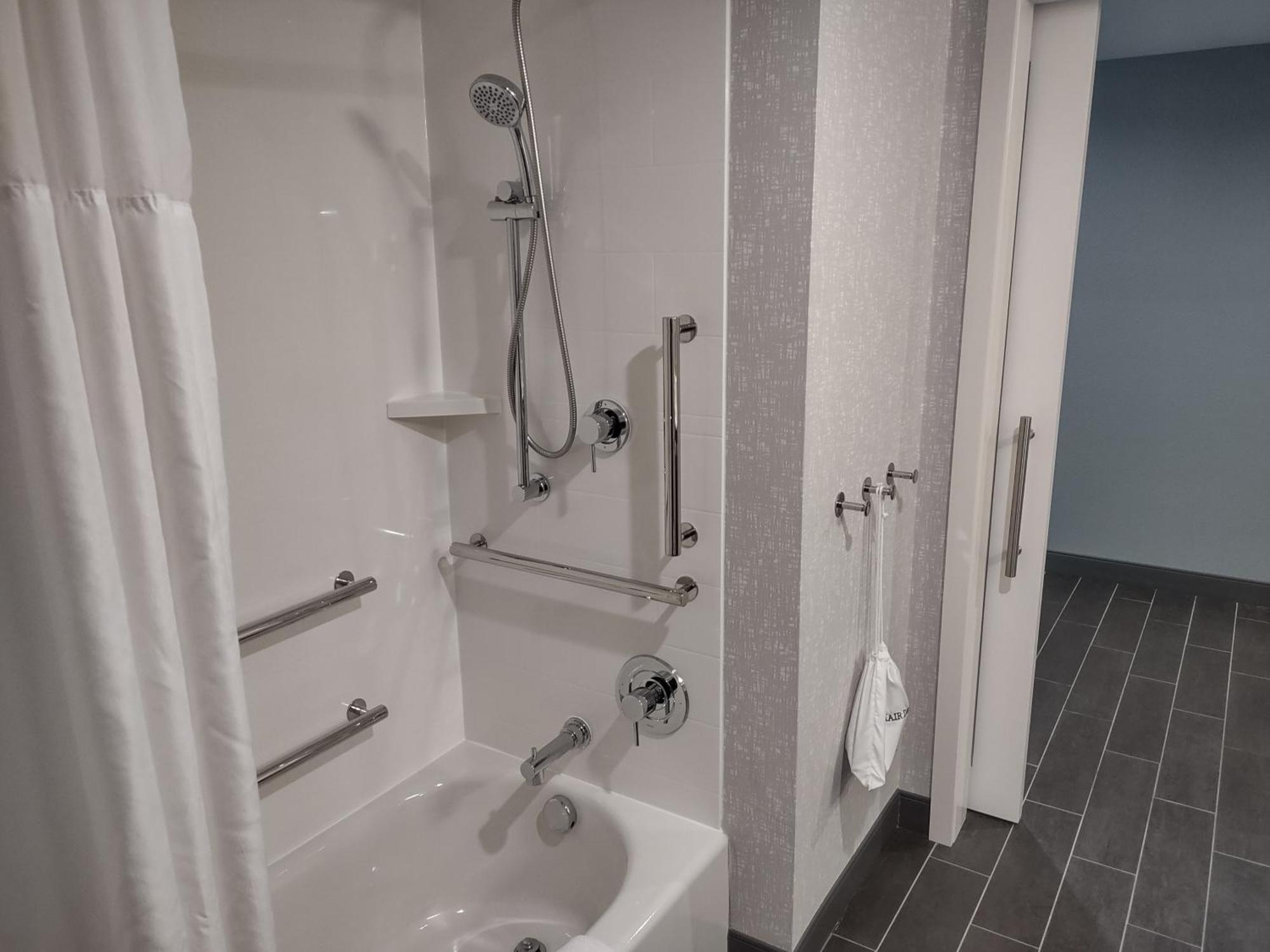 Hampton Inn & Suites Pittsburgh New Stanton Pa Exterior foto